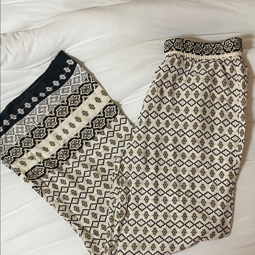 Blu Pepper Black & Cream Printed Pull-On Pants